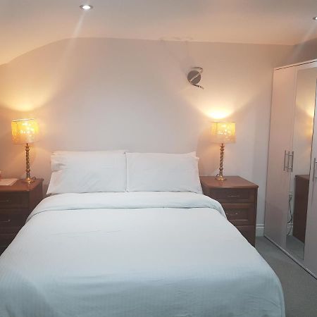 Family Lodge, Princess Lodge, Executive Lodge, Master'S Lodge إيلفورد المظهر الخارجي الصورة