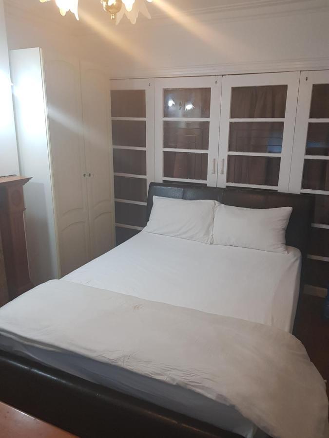 Family Lodge, Princess Lodge, Executive Lodge, Master'S Lodge إيلفورد المظهر الخارجي الصورة