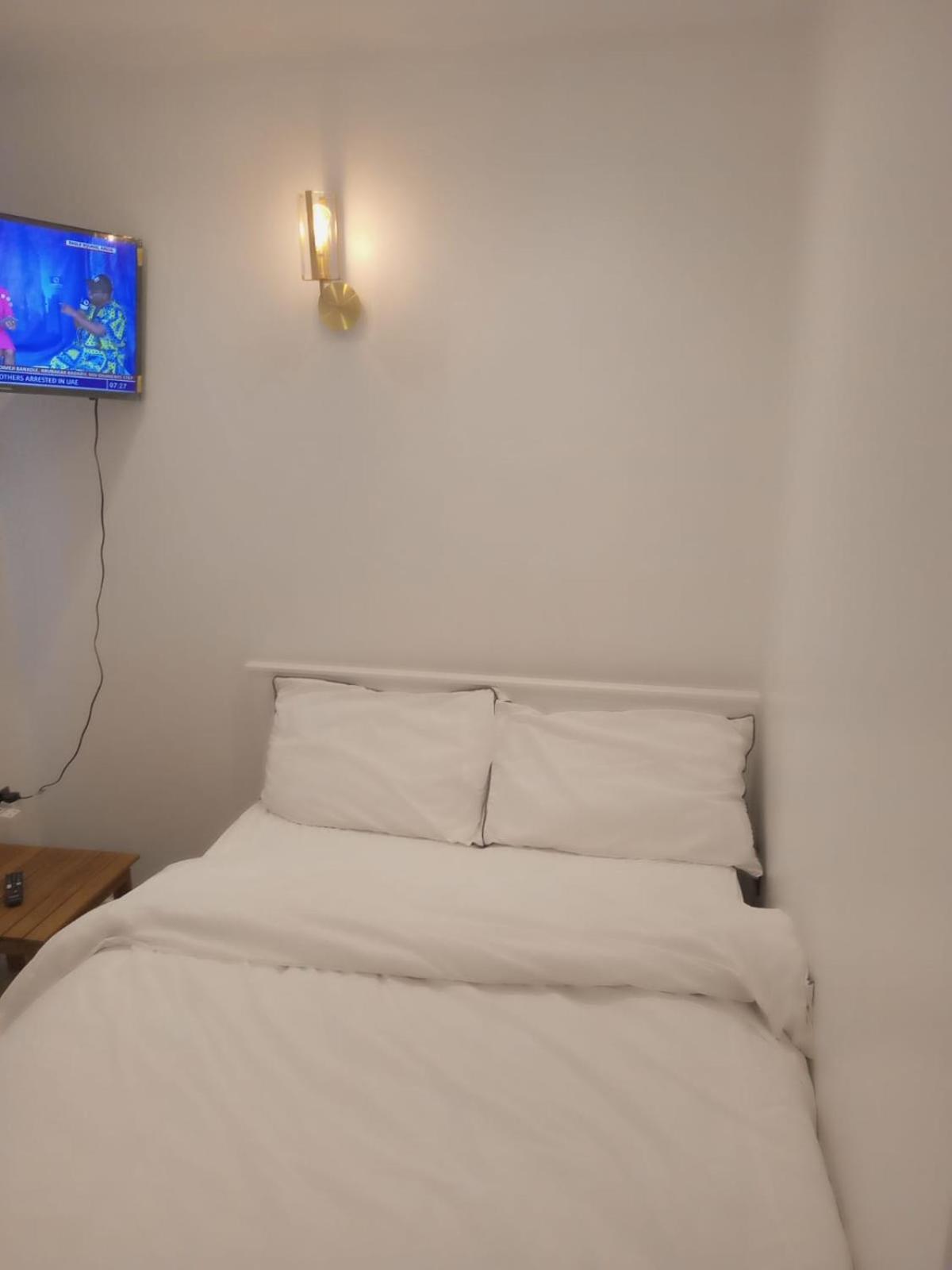 Family Lodge, Princess Lodge, Executive Lodge, Master'S Lodge إيلفورد المظهر الخارجي الصورة